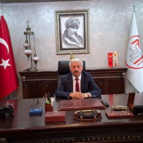 Başkan Karamanlı